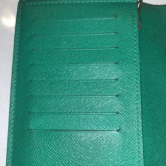 Louis Vuitton long leather Brazza  wallet - Picture 7 of 11